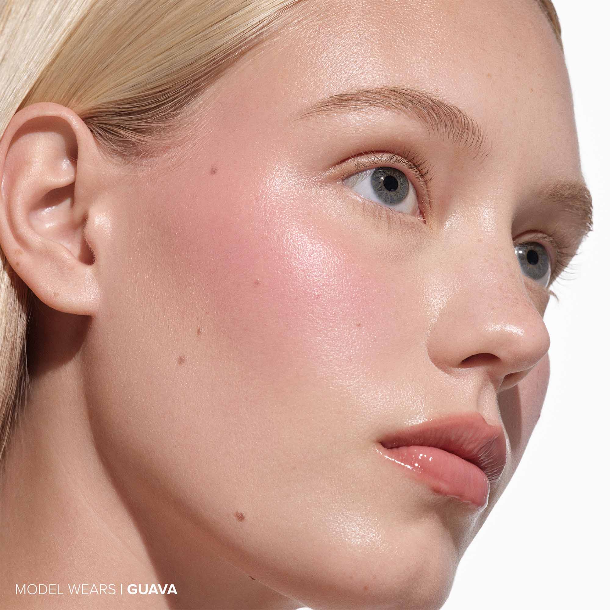 Blurring Serum Blush - Anastasia