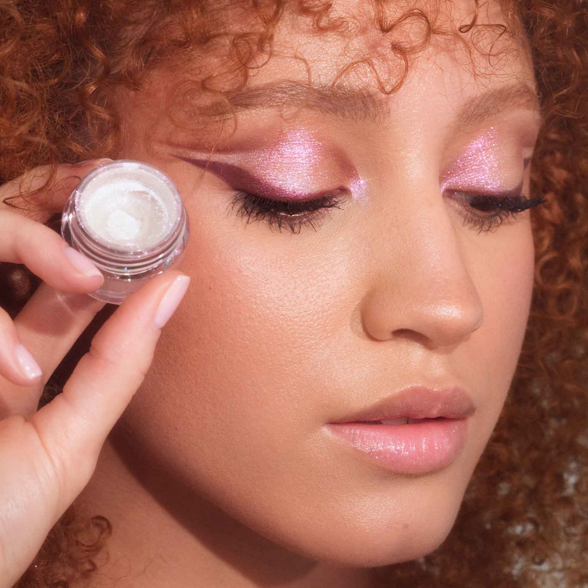 Space Dust Powder - Anastasia